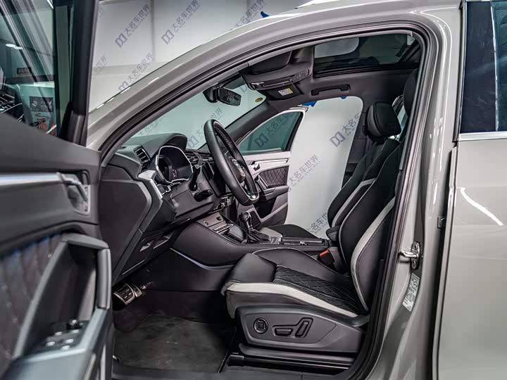 Фото 7 - Audi Q3