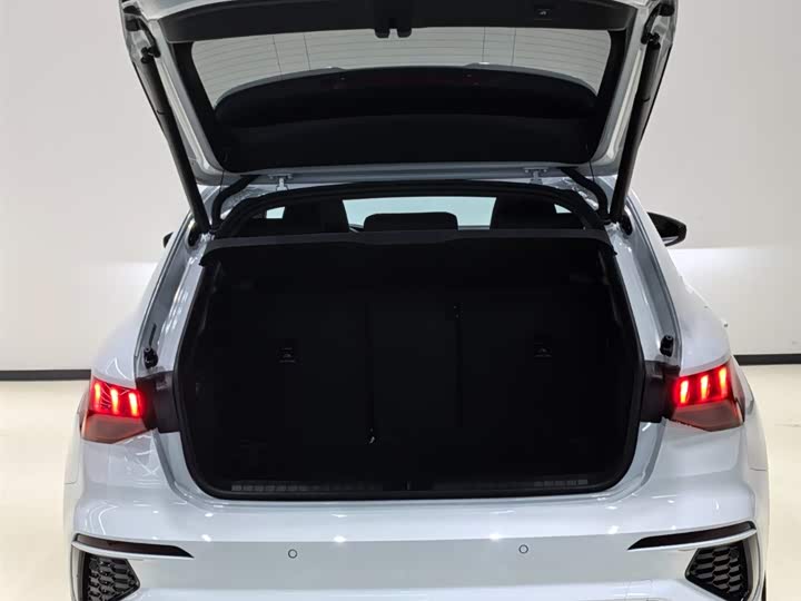 Фото 7 - Audi A3