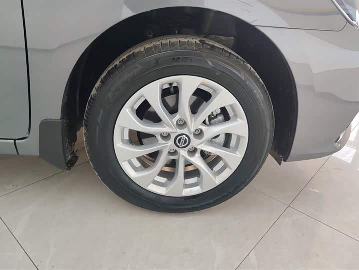 Фото 6 - Nissan Sylphy