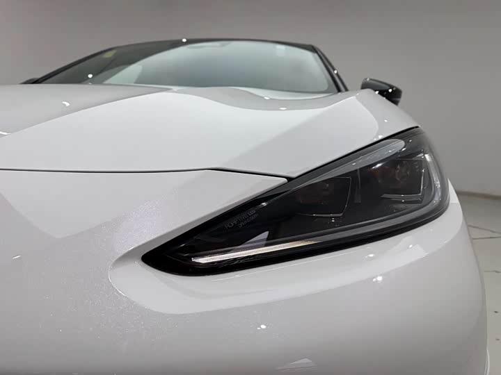 Фото 2 - BAIC Arcfox Alpha S6