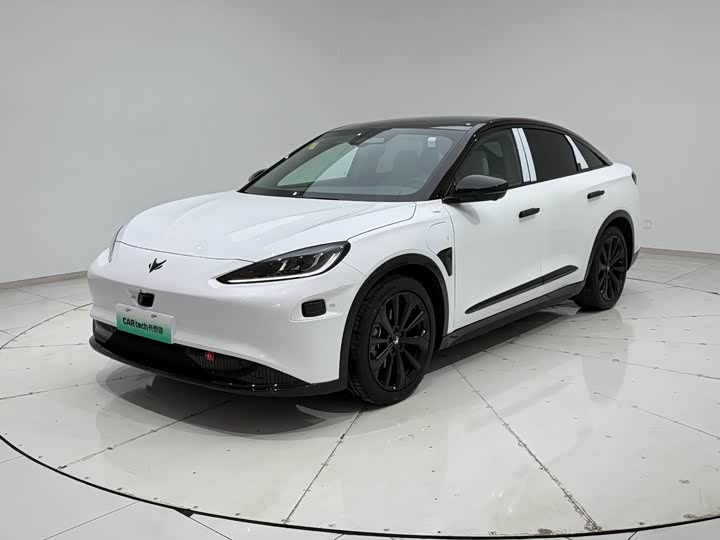 Фото 5 - BAIC Arcfox Alpha S6