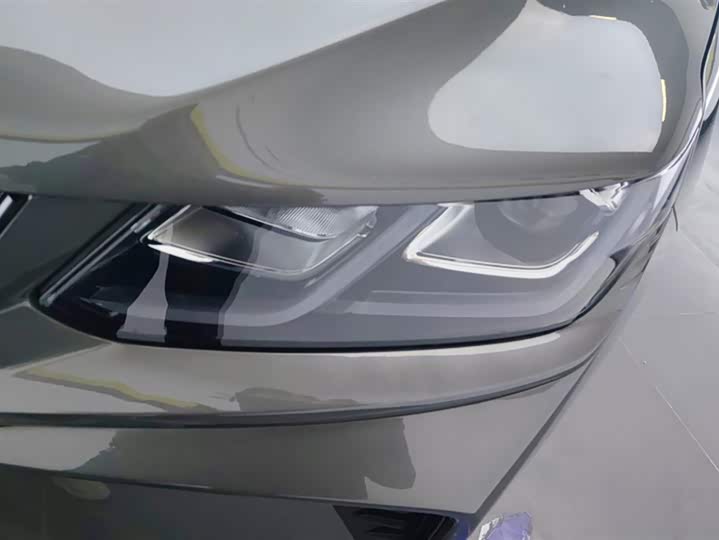 Фото 5 - Geely Coolray