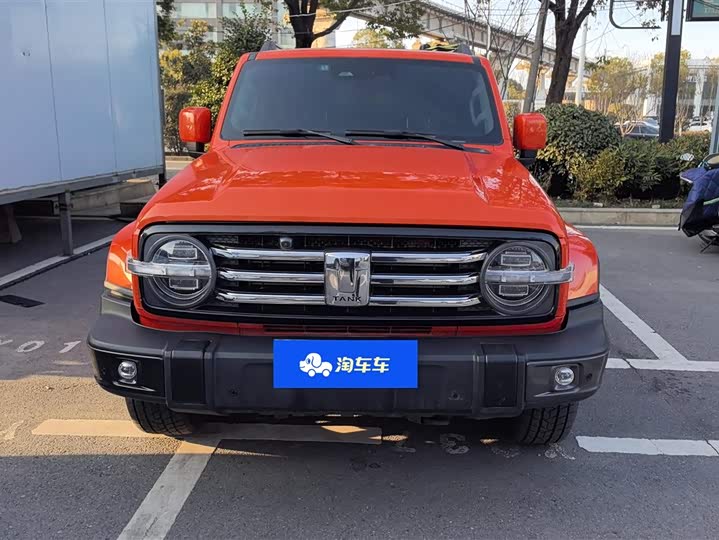 Фото 2 - Tank 300