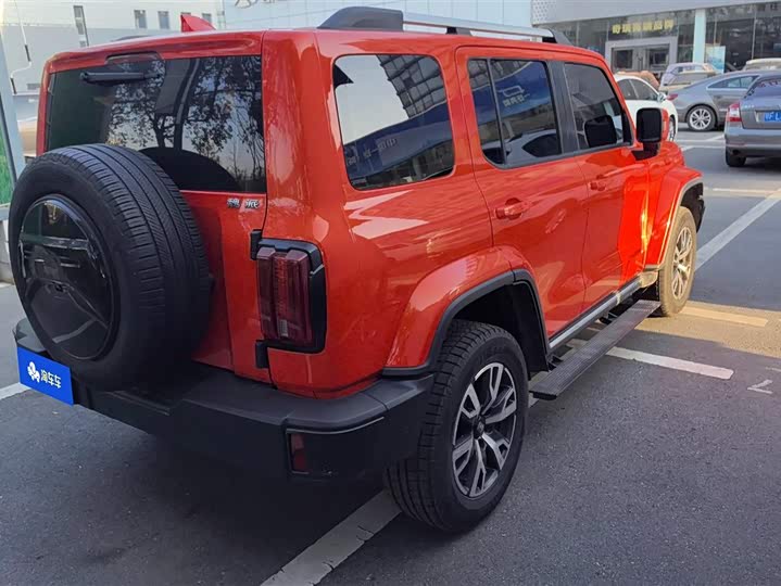 Фото 3 - Tank 300