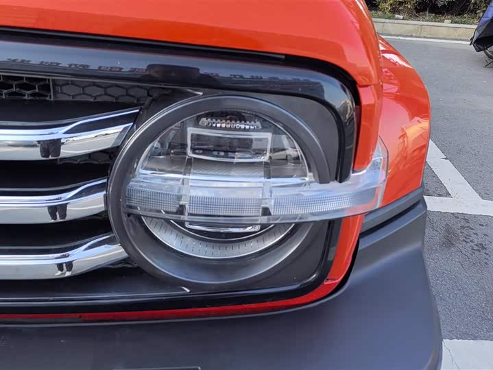 Фото 5 - Tank 300