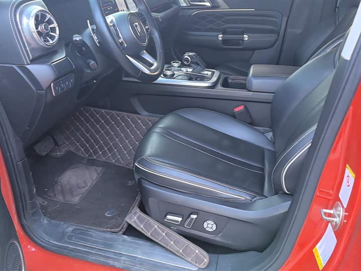 Фото 9 - Tank 300