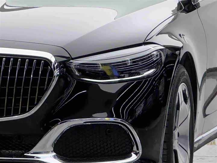 Фото 3 - Mercedes-Benz Maybach S-Class