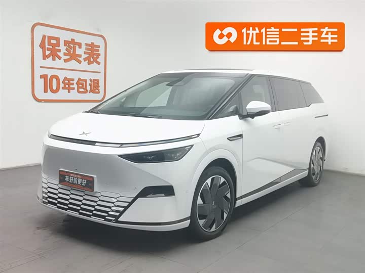 Фото 1 - XPeng X9