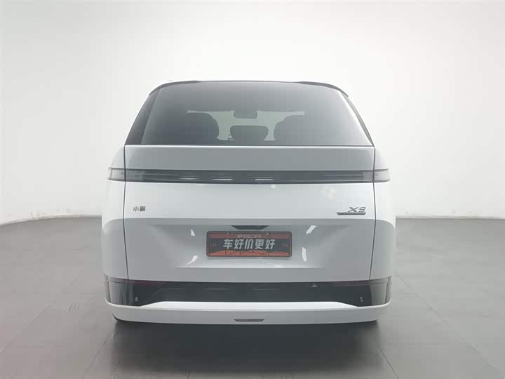 Фото 4 - XPeng X9