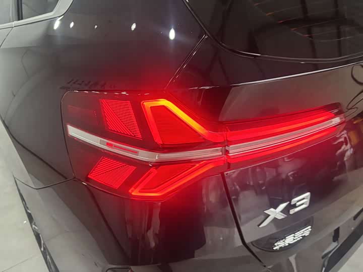 Фото 9 - BMW X3