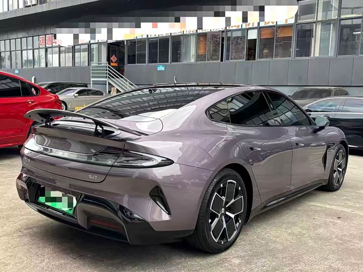 Фото 9 - Xiaomi SU7