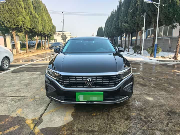 Фото 2 - Volkswagen Passat