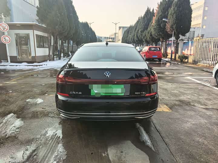Фото 4 - Volkswagen Passat