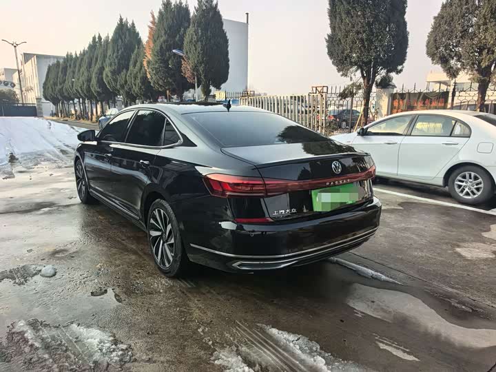 Фото 5 - Volkswagen Passat