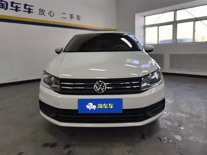 Фото 2 - Volkswagen Santana