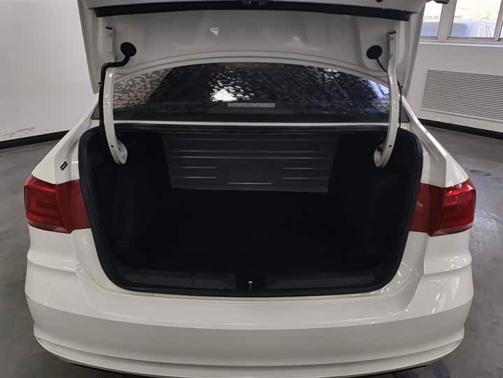 Фото 4 - Volkswagen Santana