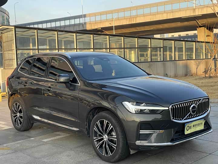 Фото 3 - Volvo XC60