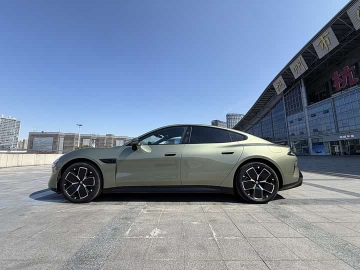 Фото 8 - Xiaomi SU7