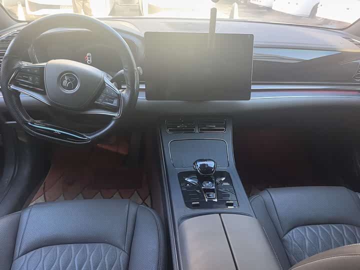 Фото 8 - BYD Han