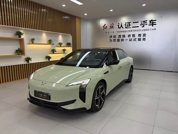 Фото 1 - Hongqi EH7