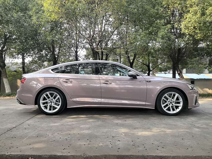 Фото 3 - Audi A5