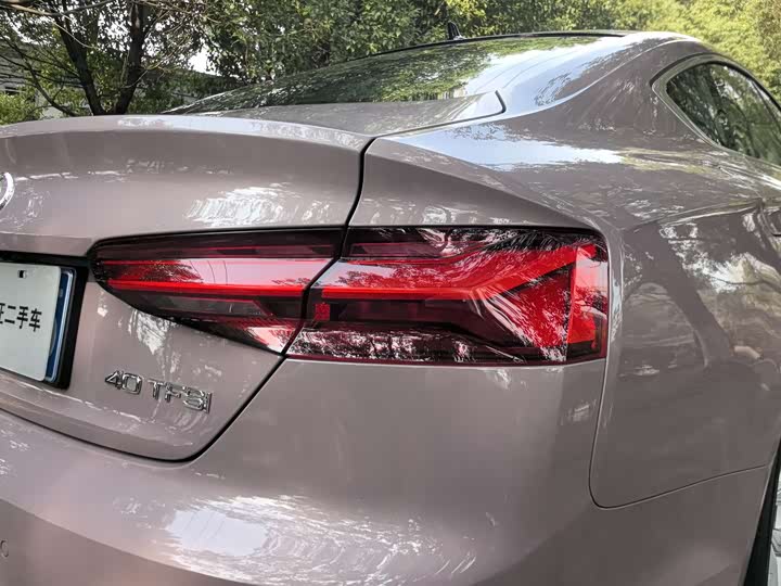 Фото 9 - Audi A5