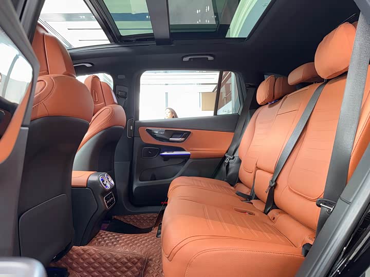 Фото 4 - Mercedes-Benz GLC-Class