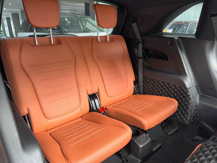 Фото 8 - Mercedes-Benz GLC-Class