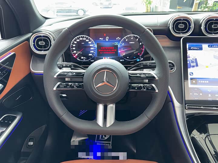 Фото 9 - Mercedes-Benz GLC-Class