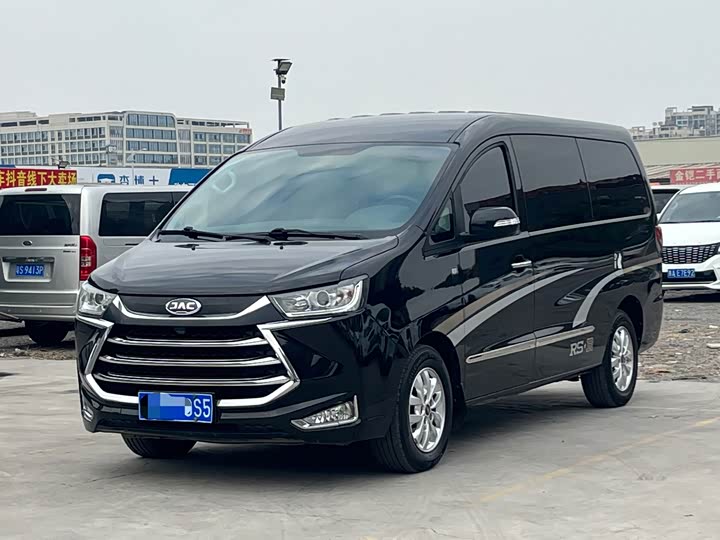 Фото 1 - JAC Refine M4