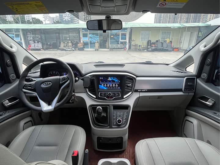 Фото 7 - JAC Refine M4