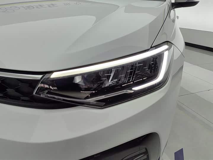 Фото 5 - Volkswagen Lavida