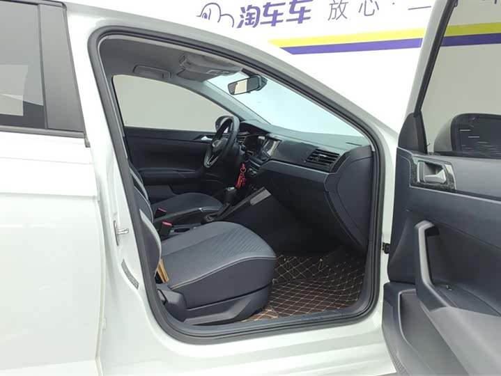 Фото 8 - Volkswagen Lavida