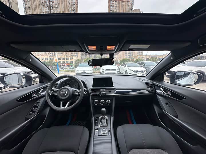 Фото 5 - Mazda CX-4