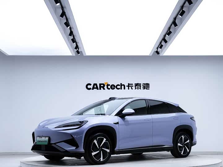 Фото 1 - BYD Sea Lion 07 EV