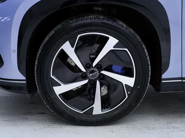 Фото 7 - BYD Sea Lion 07 EV