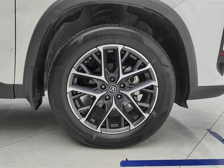 Фото 6 - Changan CS75 Plus