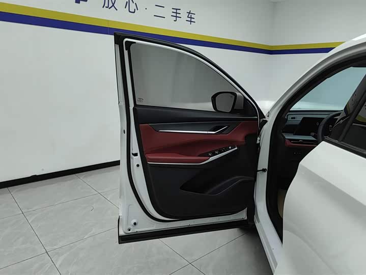 Фото 7 - Changan CS75 Plus