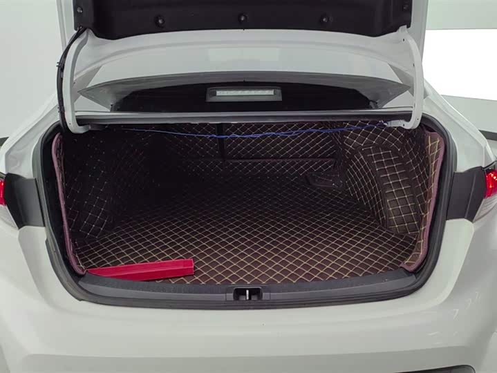 Фото 4 - Toyota Levin