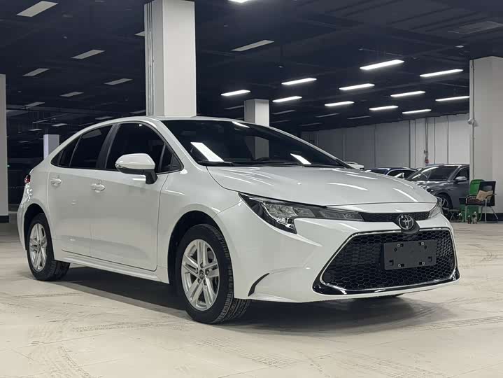 Фото 3 - Toyota Levin