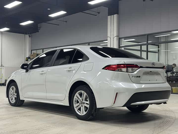 Фото 4 - Toyota Levin