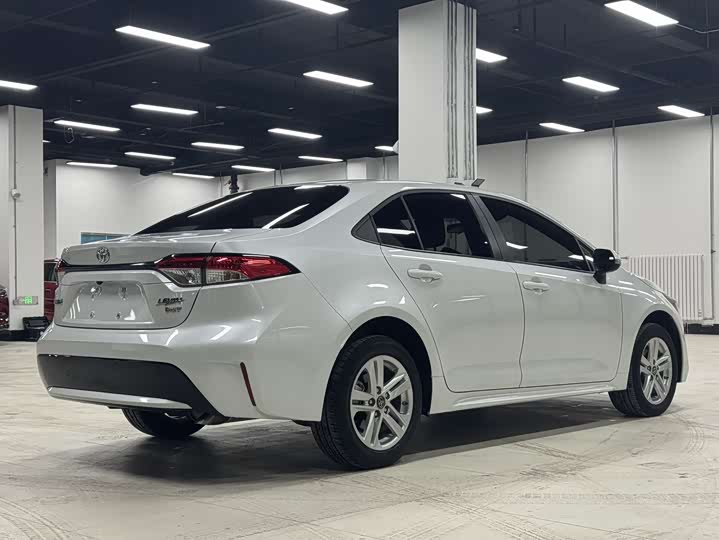 Фото 6 - Toyota Levin