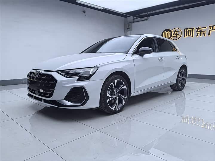 Фото 1 - Audi A3