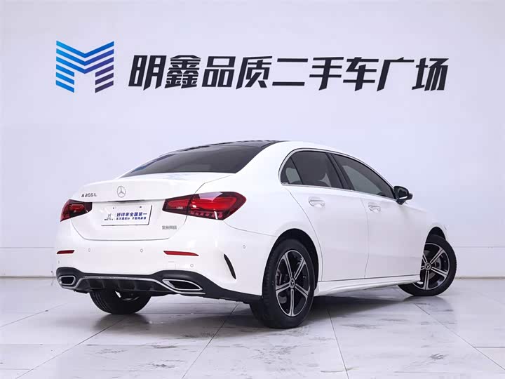 Фото 7 - Mercedes-Benz A-Class