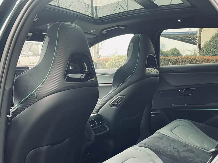 Фото 5 - BYD Han