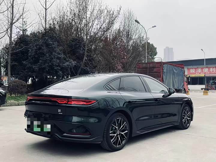 Фото 7 - BYD Han