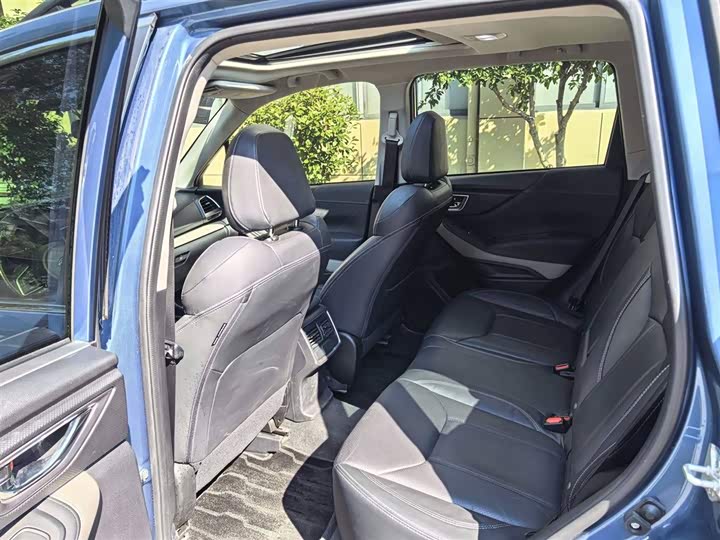 Фото 5 - Subaru Forester