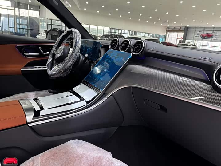 Фото 4 - Mercedes-Benz GLC-Class