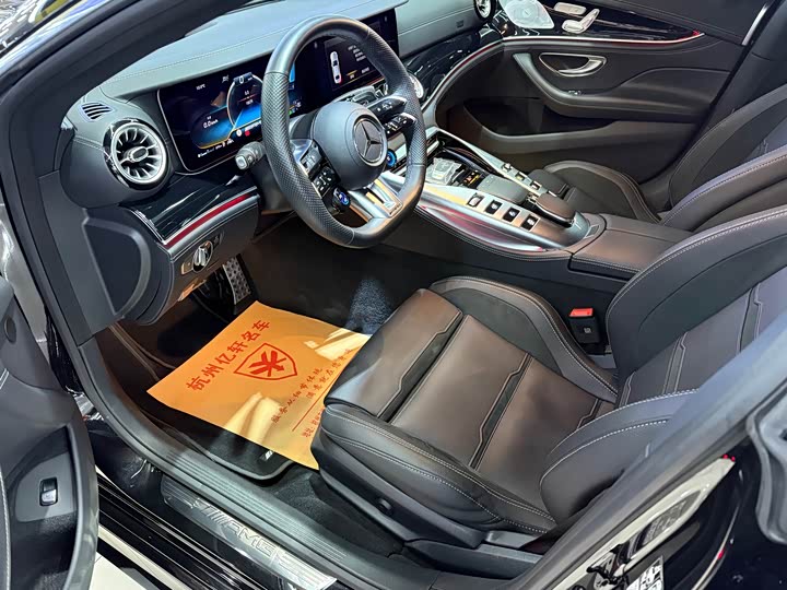 Фото 4 - Mercedes-Benz AMG GT