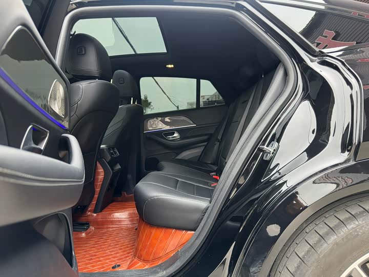 Фото 9 - Mercedes-Benz GLE-Class Coupe